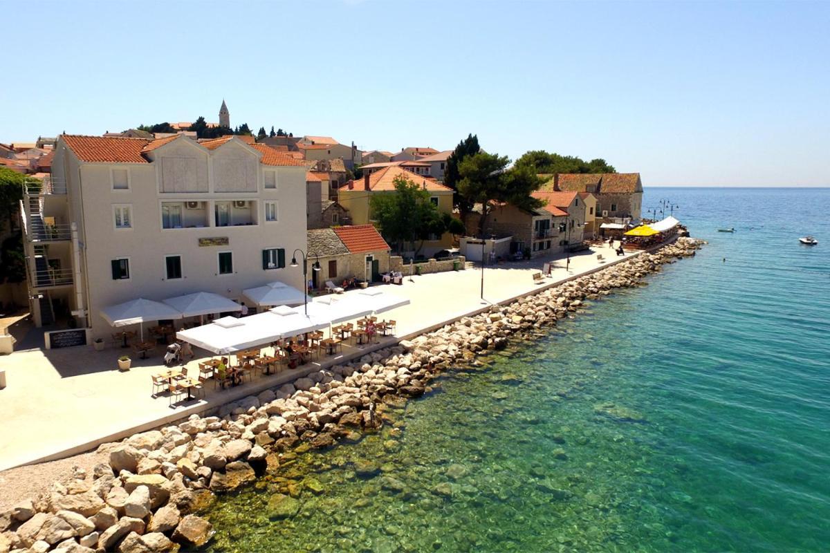 Guest House Adria Primosten Exterior photo